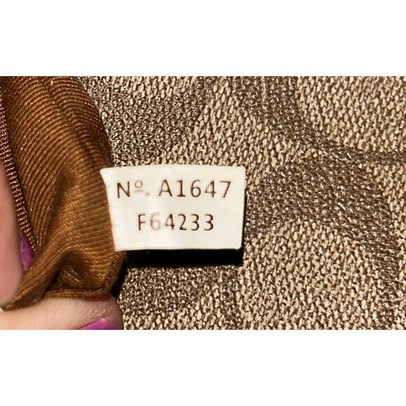 Coach Signature Stripe Coated Canvas Wristlet Wallet Tan & Brown F64233 - Picture 9 of 9